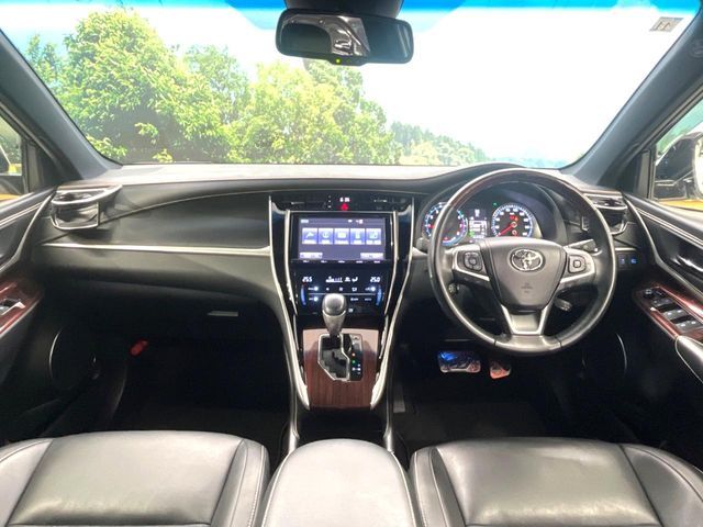 TOYOTA HARRIER 2WD 2014