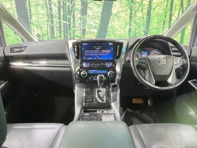 TOYOTA ALPHARD 2019