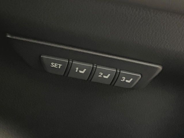 TOYOTA LEXUS NX300h 2019