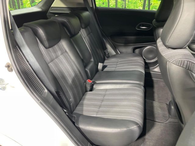 HONDA VEZEL HYBRID 2016