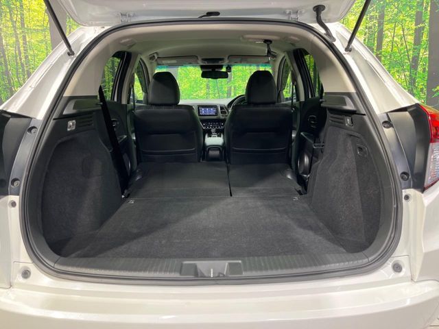 HONDA VEZEL HYBRID 2016