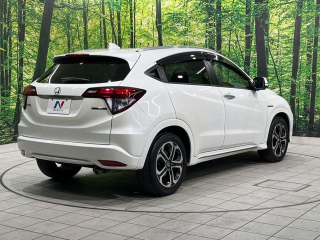 HONDA VEZEL HYBRID 2016
