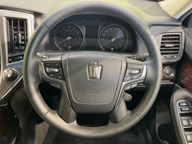 TOYOTA CROWN sedan 2016