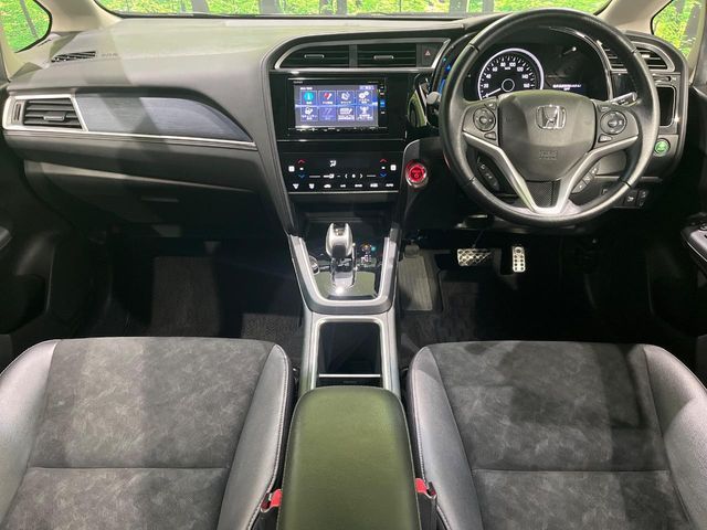 HONDA SHUTTLE HYBRID 2019
