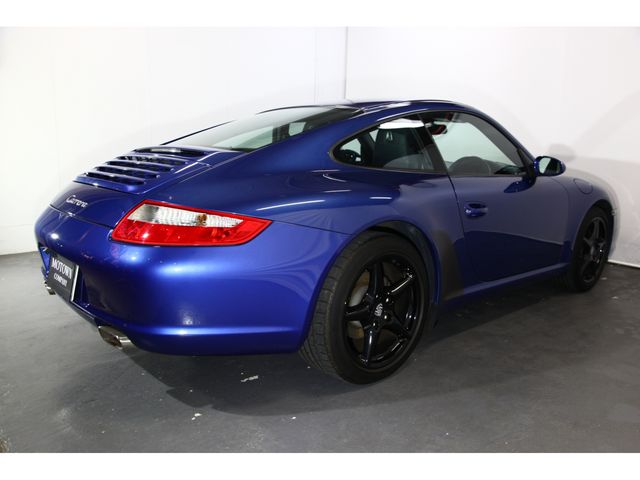 PORSCHE PORSCHE 911 2008