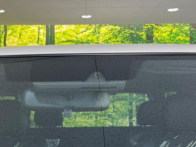 TOYOTA HIACE van 2WD 2025