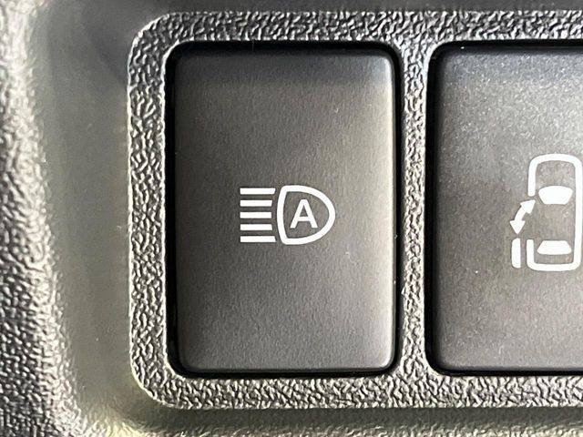 TOYOTA HIACE van 2WD 2025