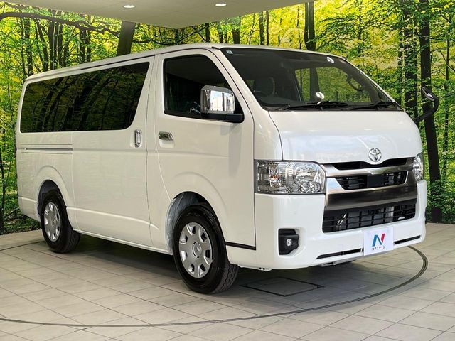 TOYOTA HIACE van 2WD 2025