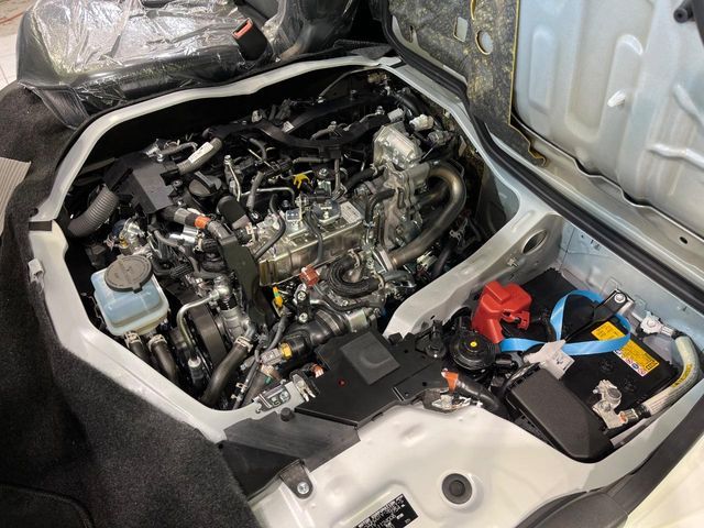 TOYOTA HIACE van 2WD 2025