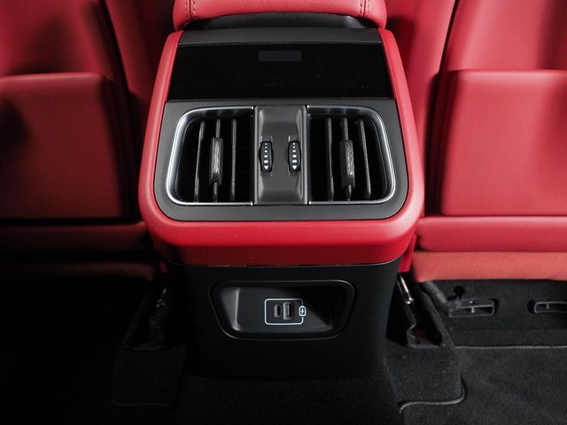 MASERATI MASERATI Grecale 2024