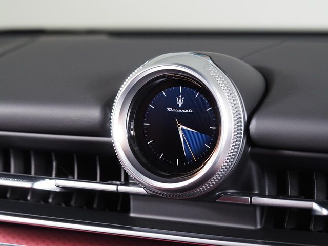 MASERATI MASERATI Grecale 2024