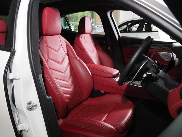 MASERATI MASERATI Grecale 2024