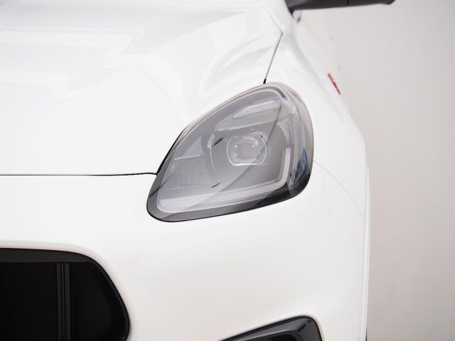 MASERATI MASERATI Grecale 2024