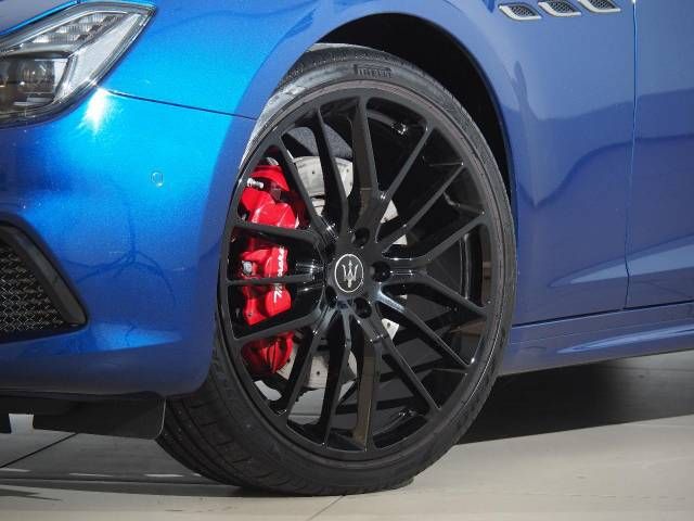 MASERATI MASERATI GHIBLI Sedan 2022