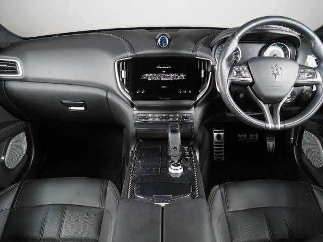 MASERATI MASERATI GHIBLI Sedan 2022