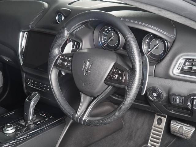 MASERATI MASERATI GHIBLI Sedan 2022