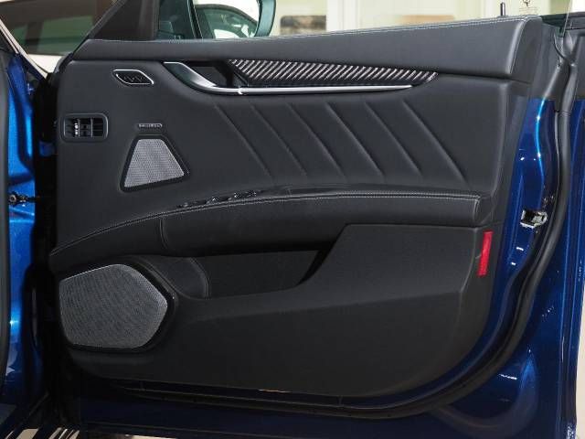 MASERATI MASERATI GHIBLI Sedan 2022