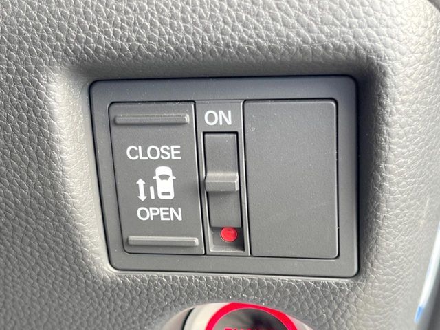 HONDA N BOX CUSTOM 2018