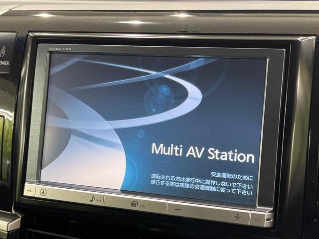 TOYOTA ESTIMA  4WD 2014