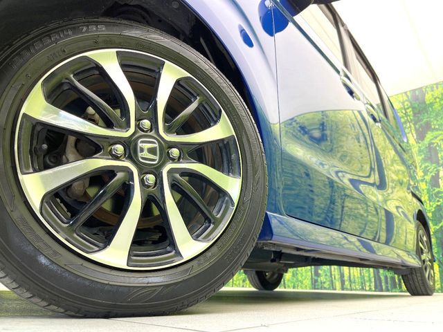 HONDA N BOX CUSTOM 2017