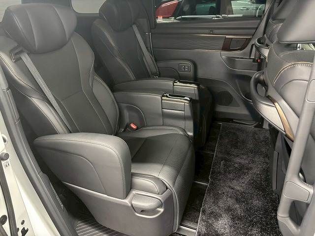 TOYOTA ALPHARD hybrid 2024