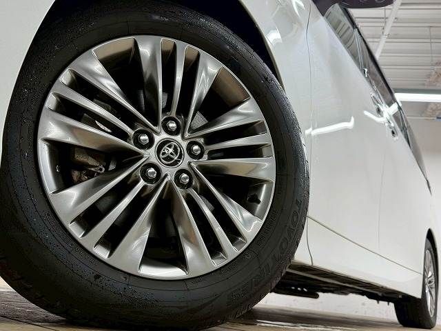 TOYOTA ALPHARD hybrid 2024