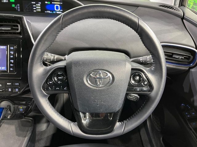 TOYOTA PRIUS 2020