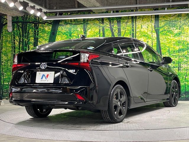 TOYOTA PRIUS 2020