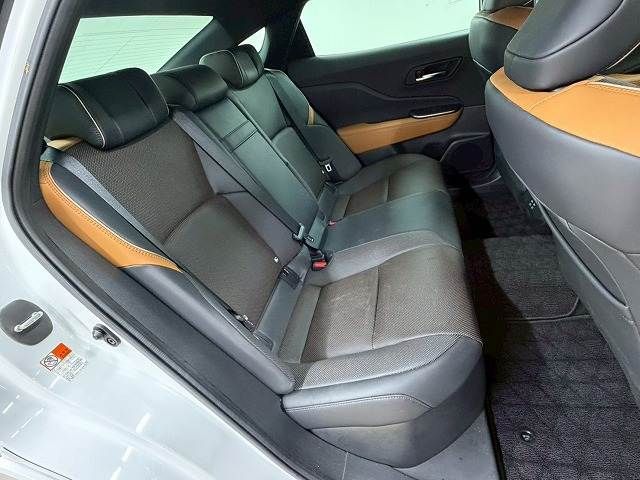 TOYOTA CROWN CROSSOVER 2023