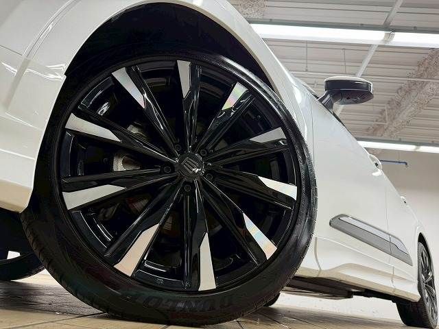 TOYOTA CROWN CROSSOVER 2023