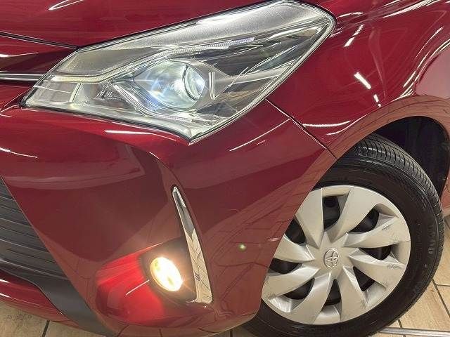 TOYOTA VITZ 2019
