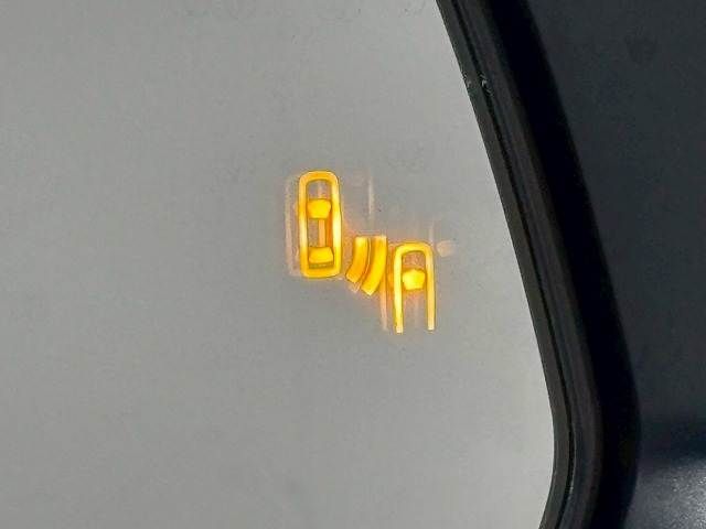 TOYOTA HARRIER 2WD 2024