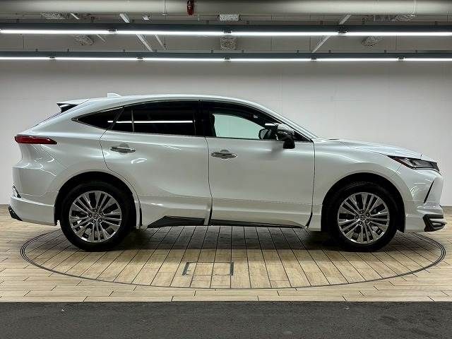 TOYOTA HARRIER 2WD 2024