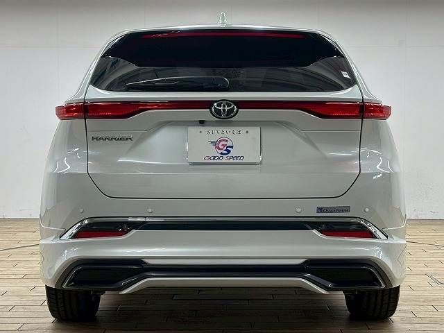 TOYOTA HARRIER 2WD 2024