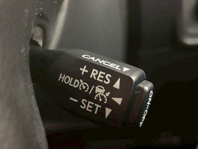 TOYOTA LANDCRUISER PRADO 2022