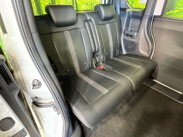 HONDA N BOX CUSTOM 2024