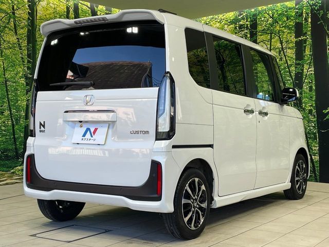 HONDA N BOX CUSTOM 2024