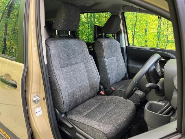 TOYOTA SIENTA HYBRID 2022