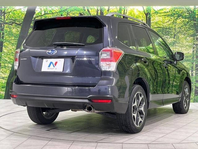SUBARU FORESTER 2015