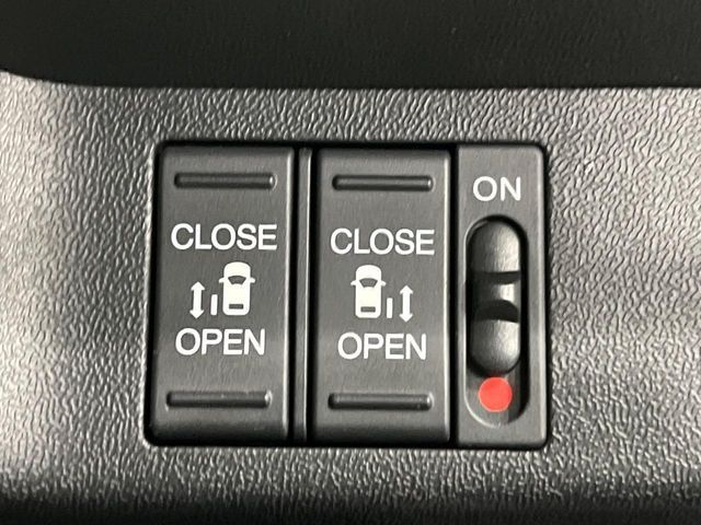 HONDA STEPWAGON SPADA 2016