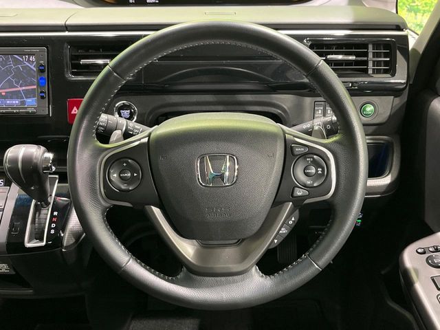 HONDA STEPWAGON SPADA 2016