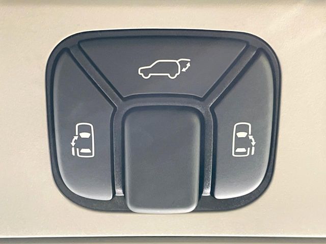 TOYOTA VELLFIRE 4WD 2013