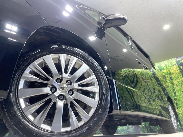 TOYOTA VELLFIRE 4WD 2013