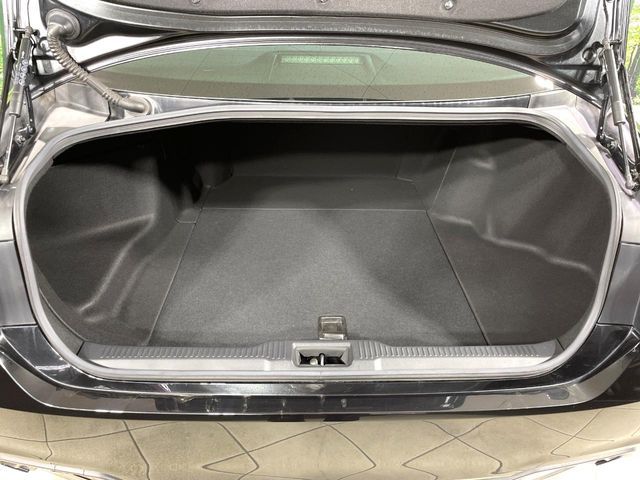 TOYOTA CROWN sedan hybrid 2018