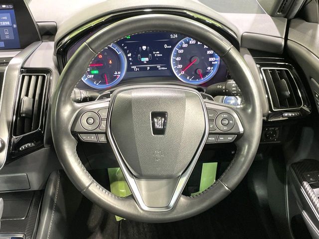 TOYOTA CROWN sedan hybrid 2018