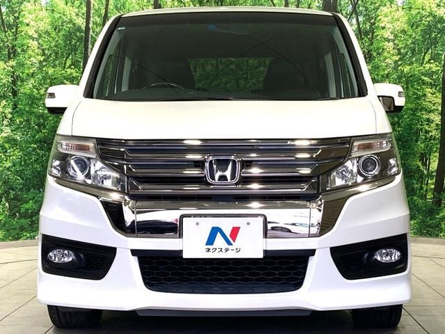 HONDA STEPWAGON SPADA 2012