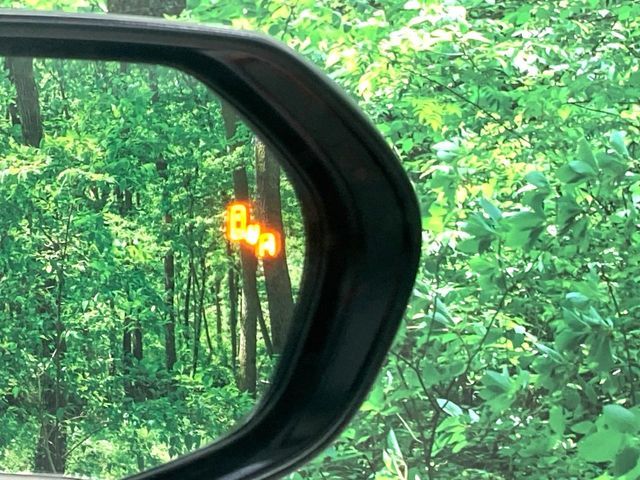 TOYOTA SIENTA HYBRID 2025