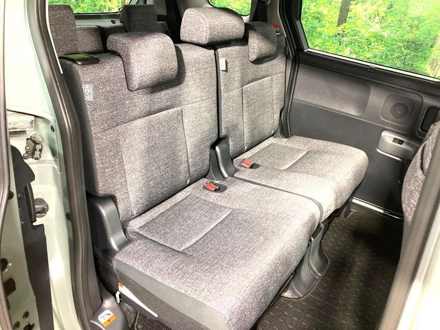 TOYOTA SIENTA HYBRID 2025