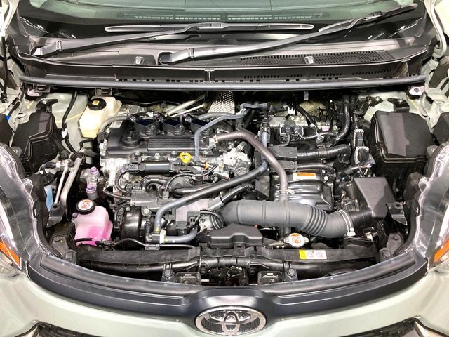 TOYOTA SIENTA HYBRID 2025