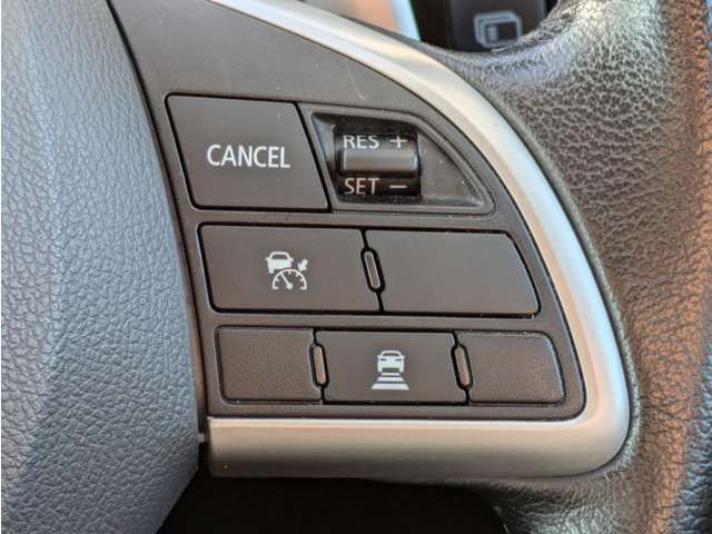 MITSUBISHI OUTLANDER PHEV 2014